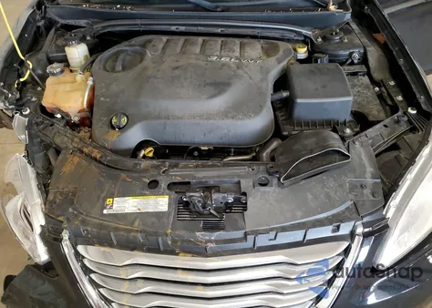 2013 Chrysler 200 Limited из США, поврежденный, VIN 1C3CCBCGXDN718872